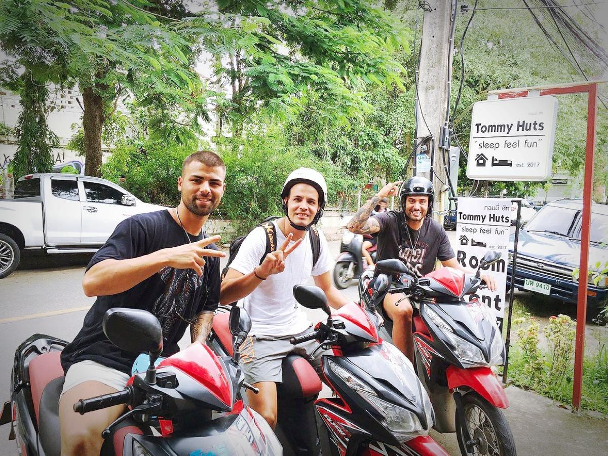 Hotel Tommy Huts Chiang Mai Zewnętrze zdjęcie