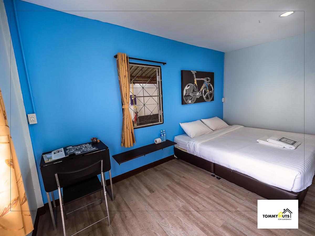 Hotel Tommy Huts Chiang Mai Zewnętrze zdjęcie