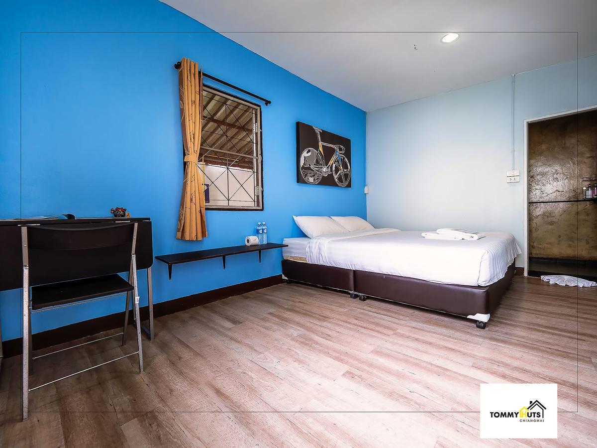 Hotel Tommy Huts Chiang Mai Zewnętrze zdjęcie