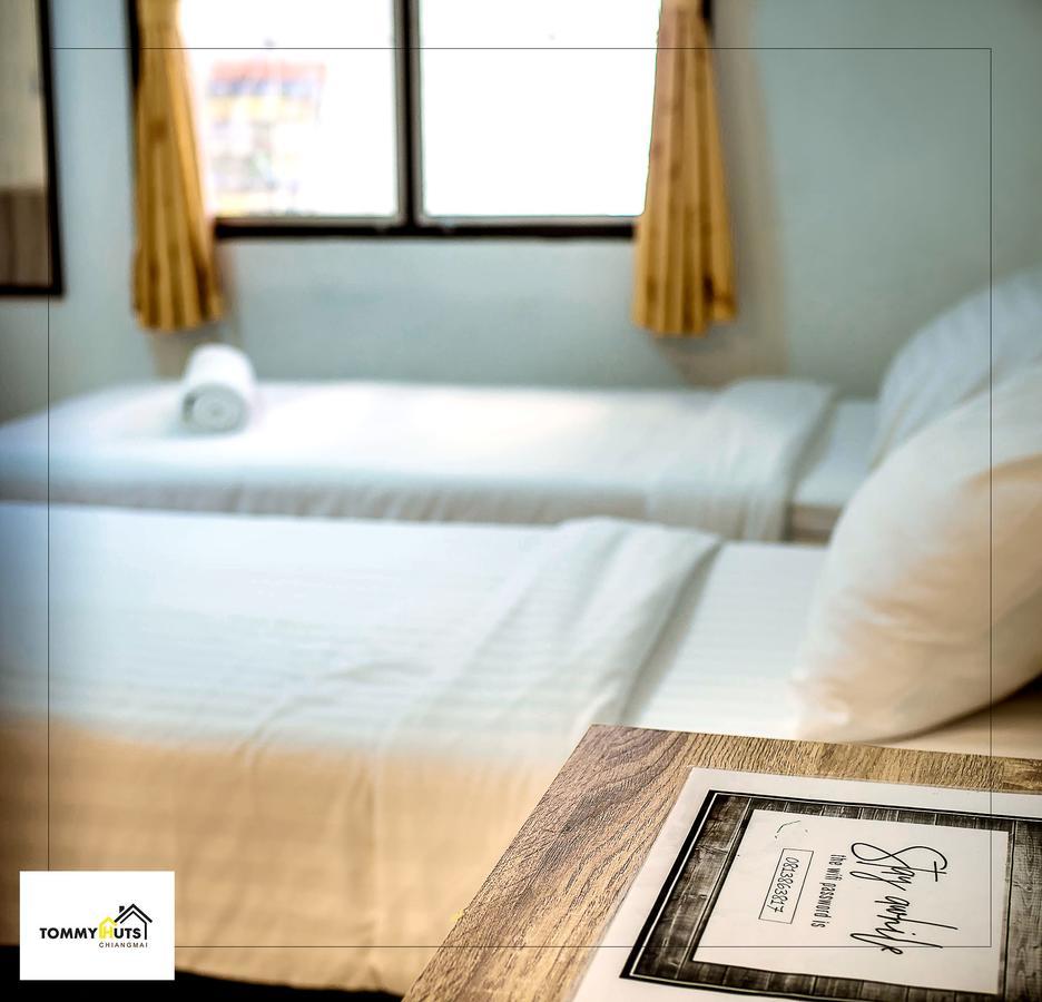Hotel Tommy Huts Chiang Mai Zewnętrze zdjęcie