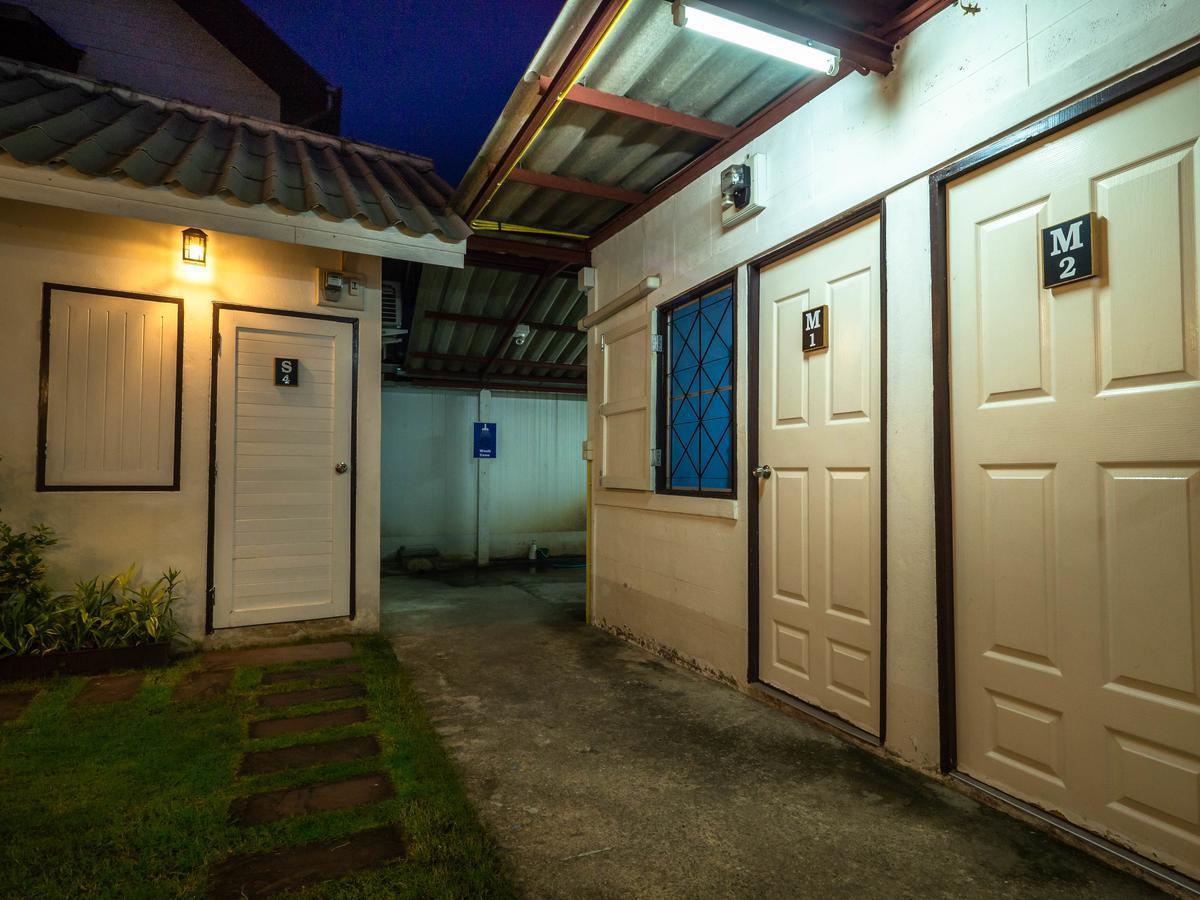 Hotel Tommy Huts Chiang Mai Zewnętrze zdjęcie