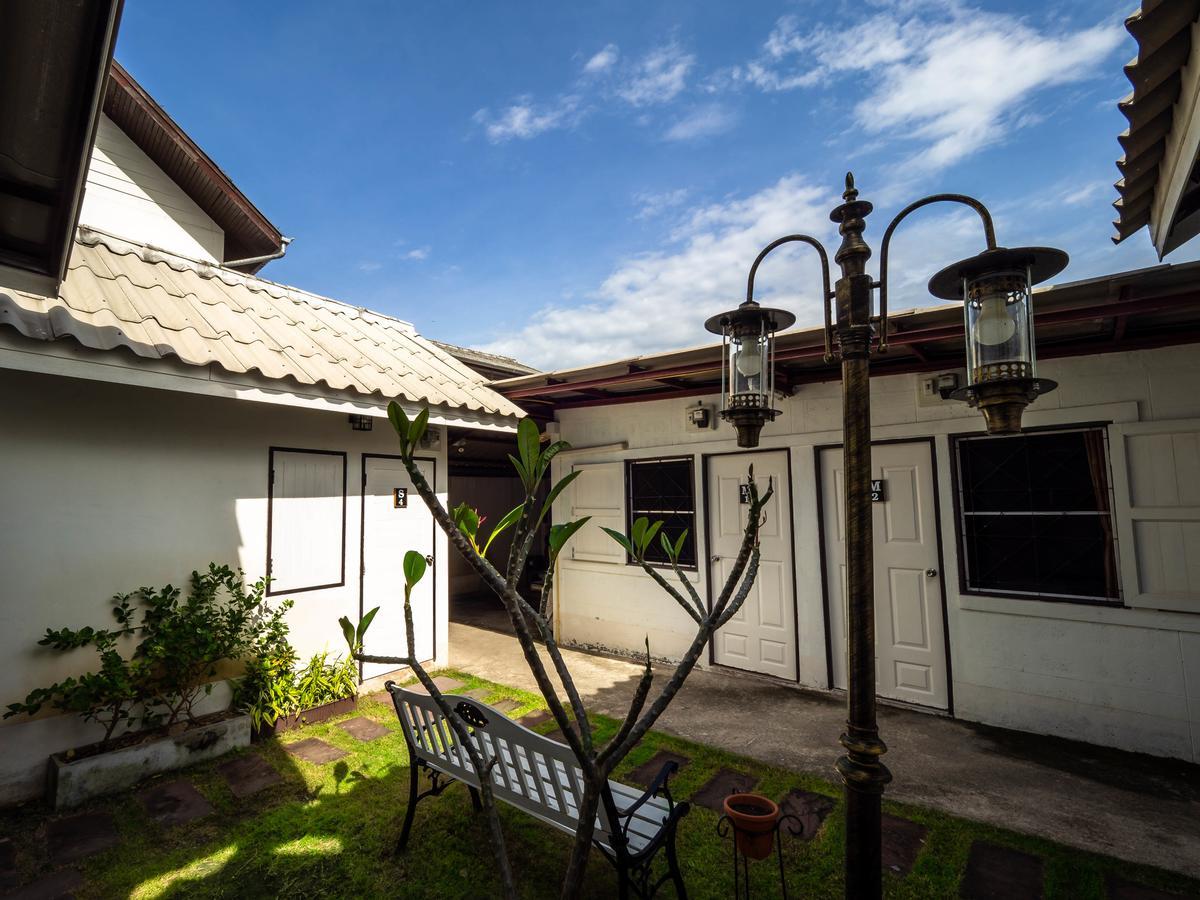 Hotel Tommy Huts Chiang Mai Zewnętrze zdjęcie